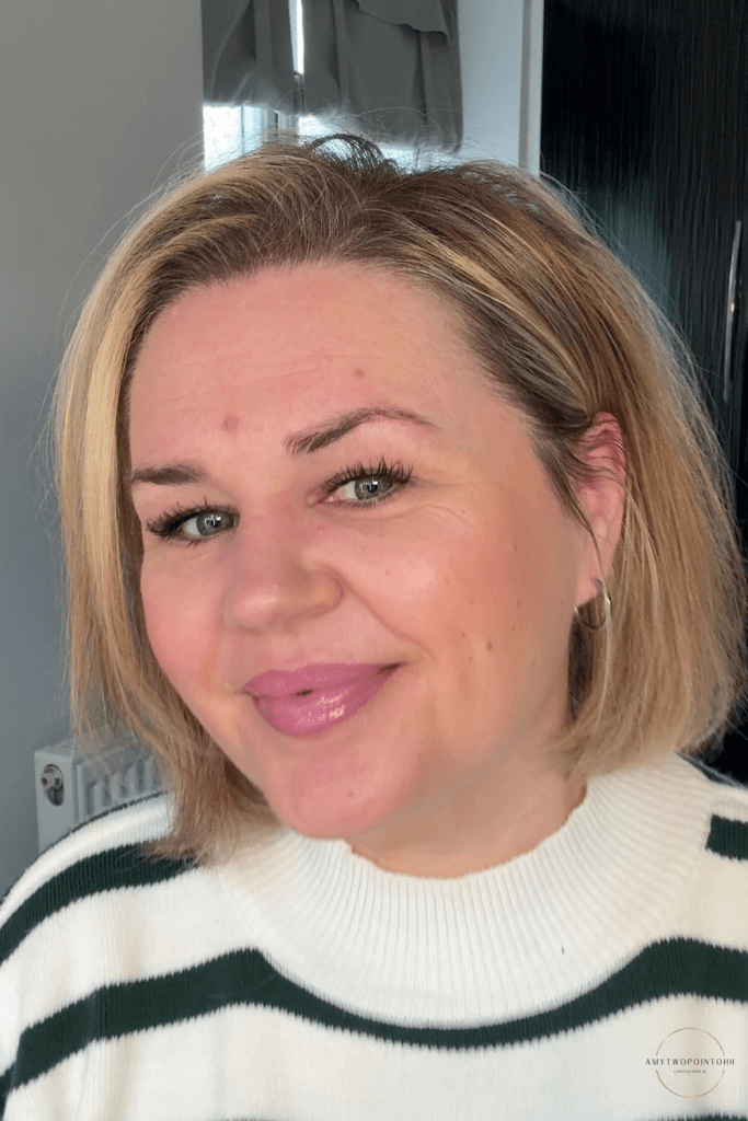 Revlon Professional Uniq One – All In One Hair Treatment heat protection bob hair hair styling wellness edition straight styled bob