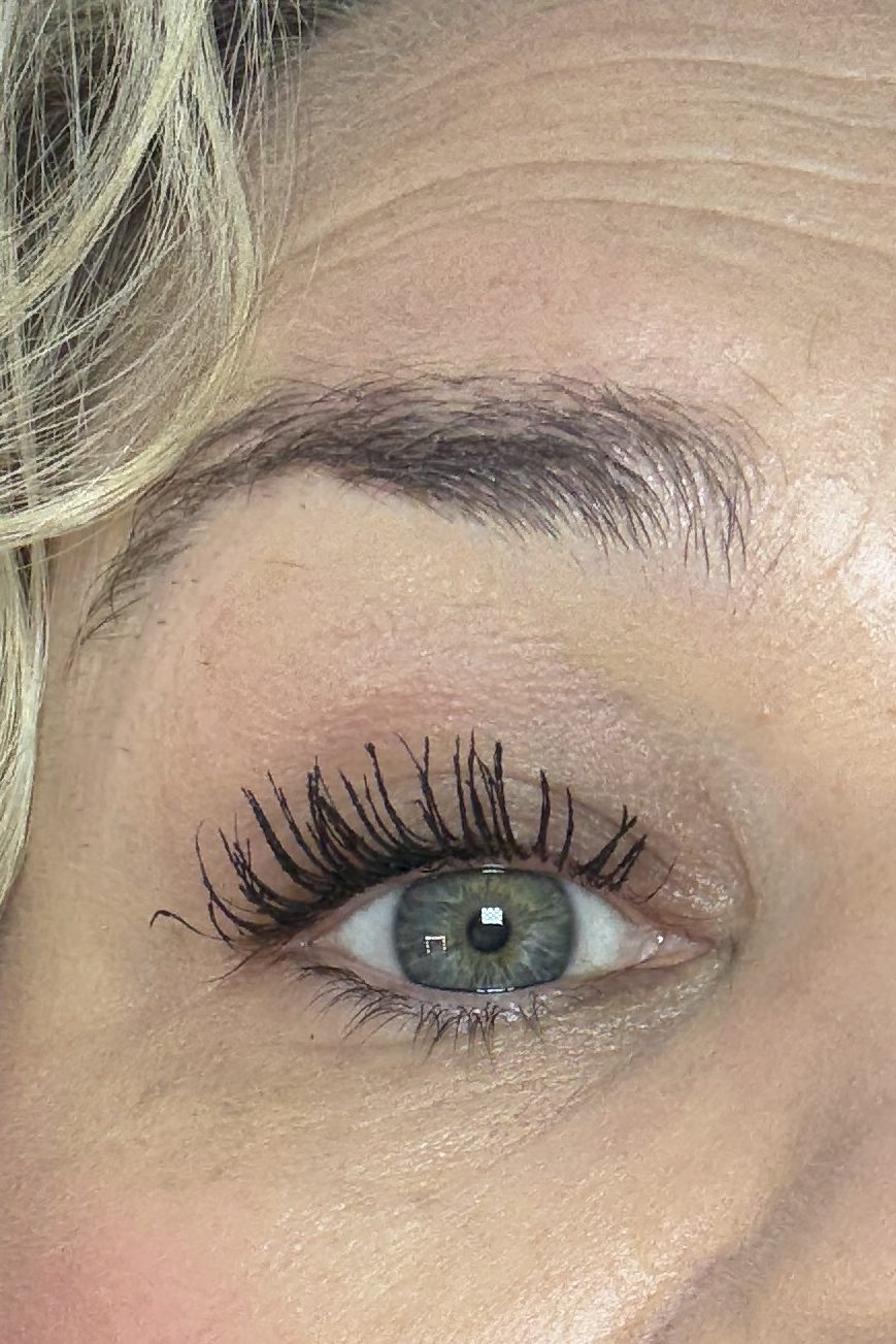 L’Oréal Telescopic Extensionist Mascara over 40 make up lashes
